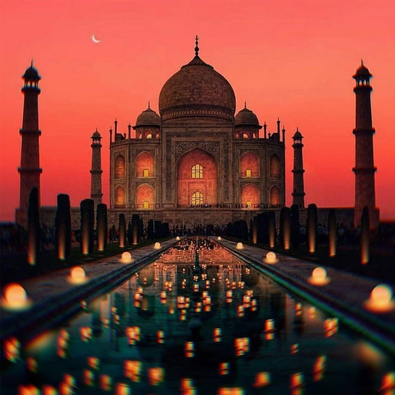 taj-mahal-with-moon-light